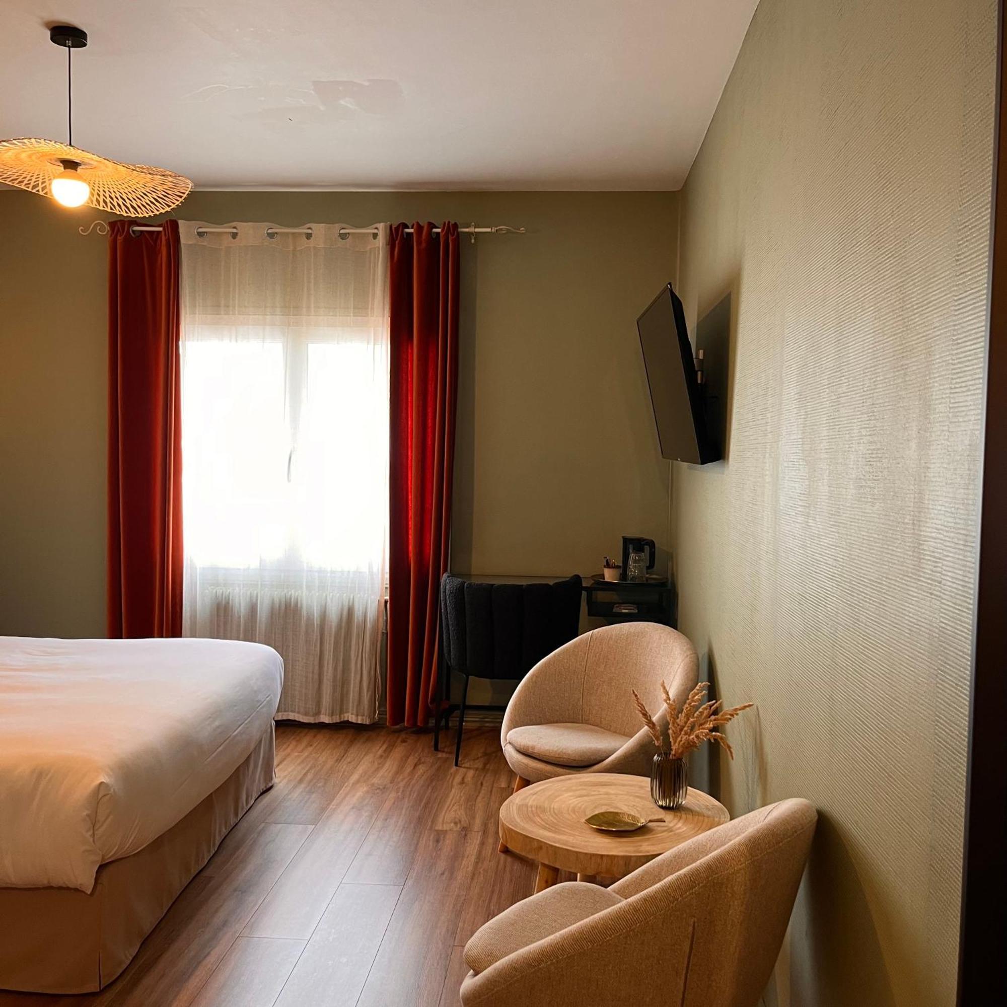 Hotel Rive Sud ชีนง ภายนอก รูปภาพ