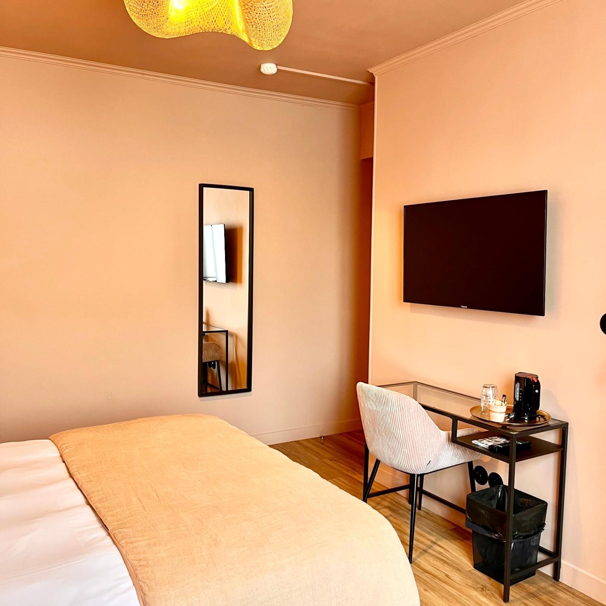 Hotel Rive Sud ชีนง ภายนอก รูปภาพ